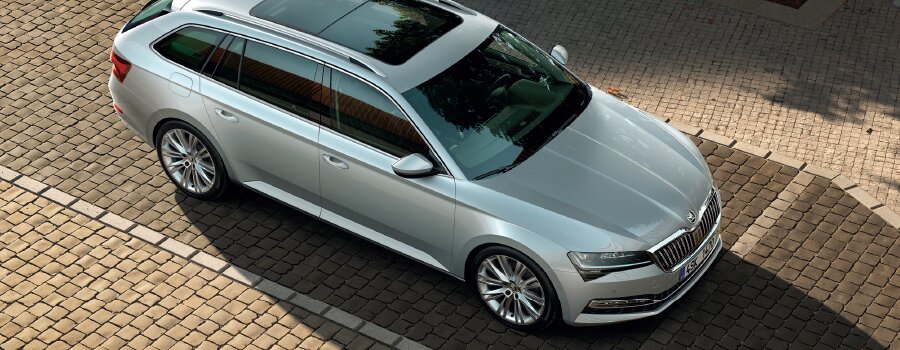 SKODA_SUPERB_1.jpg