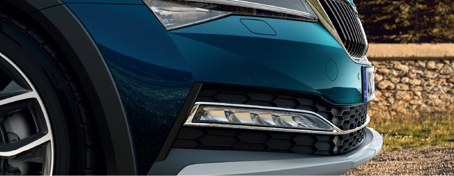 SKODA_SUPERB_Scout_2-06.jpg